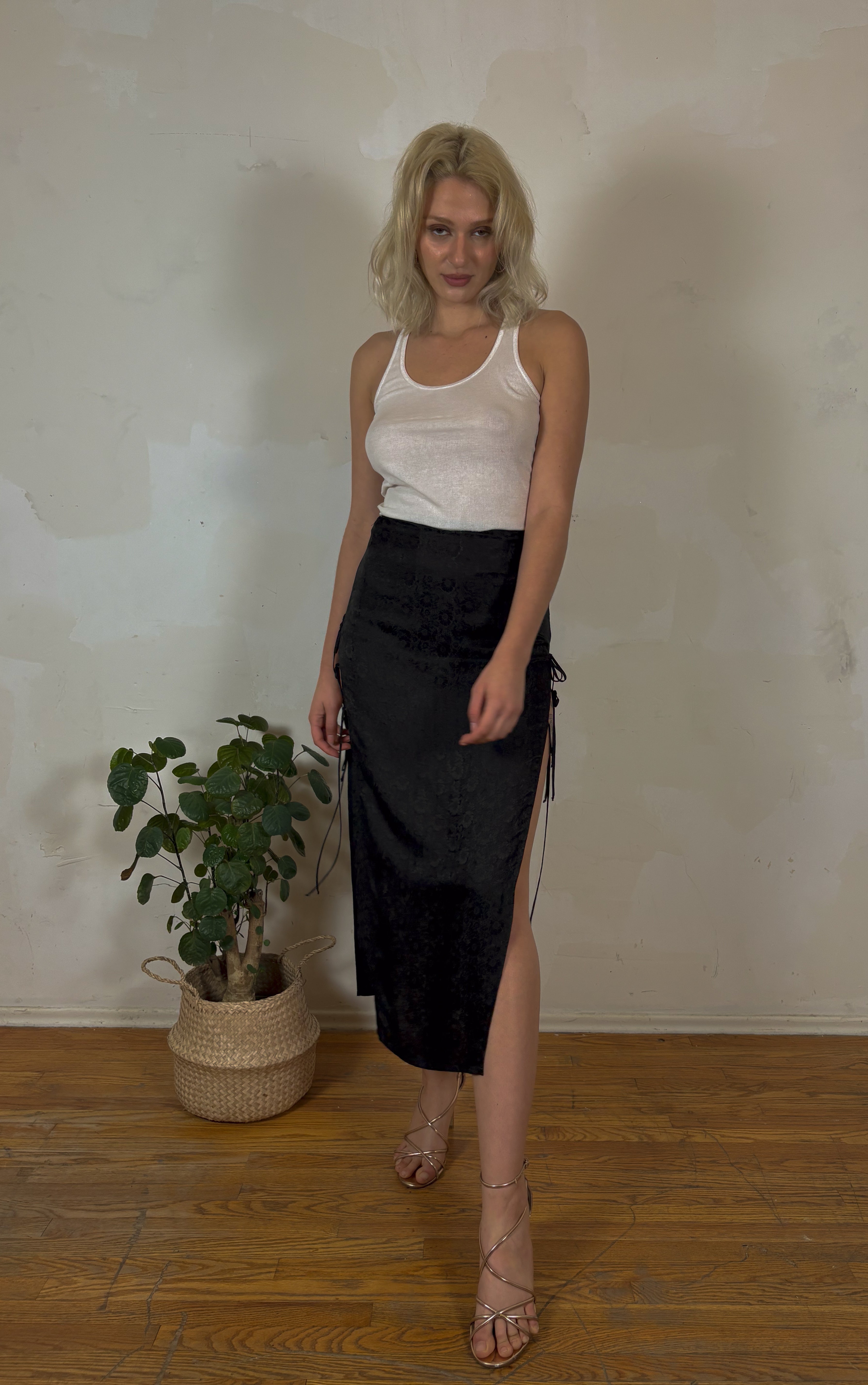 Xom Skirt / Side Door Ink